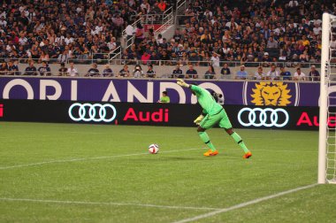 Orlando City SC, 8 Mayıs 2015 'te Florida' daki Kamp Dünyası Stadyumu 'nda Los Angeles Galaksisi' ne ev sahipliği yaptı..