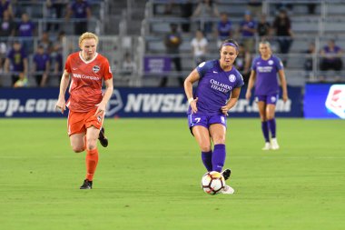 Orlando Pride 28 Haziran 2018 'de Orlando City Stadyumu' nda Houston Dash 'e ev sahipliği yaptı..  