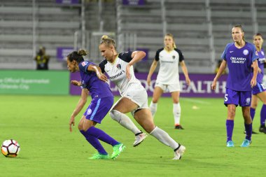 Orlando Pride, 23 Mayıs 2018 'de Orlando Florida' daki Exploria Stadyumu 'nda Kuzey Carolina Cesareti' ne ev sahipliği yapmaktadır..  