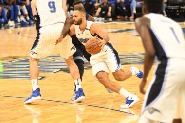 Orlando Magic 10 Ekim 2018 tarihinde Orlando Florda 'daki Amway Center' da Memphis Grizzilies 'e ev sahipliği yaptı.. 