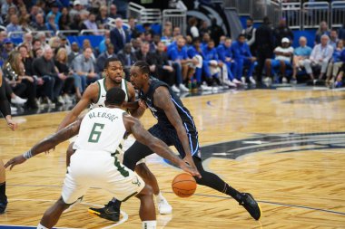Orlando Magic, Orlando, Florida, ABD 'deki Amway Center' da Milwaukee Bucks 'a ev sahipliği yapıyor. 1 Kasım 2019.  