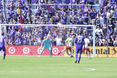 Orlando City SC, 9 Nisan 2019 'da Orlando, Florida' daki Citrus Bowl 'da New York Red Bulls' a ev sahipliği yapıyor..  
