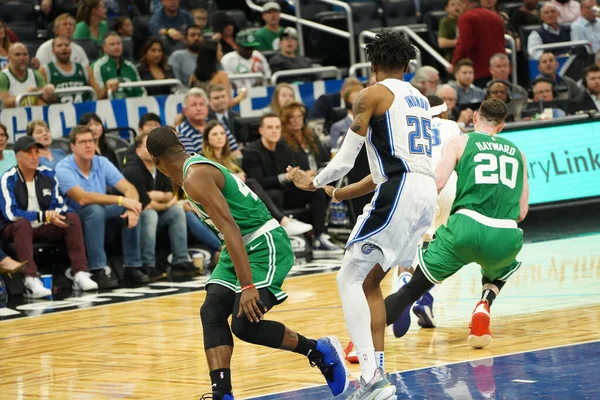 Orlando Magic, Boston Celtics 'i 24 Ocak 2020' de Orlando, Florida 'da Amway Center' da ağırladı. 
