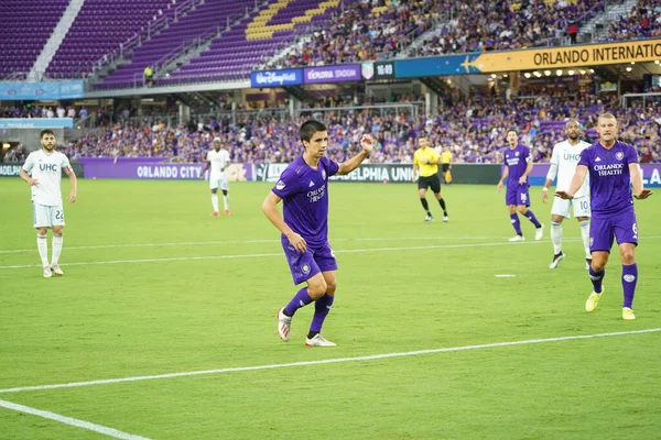 Orlando City SC, 19 Haziran 2019 Çarşamba günü Orlando 'daki Exploria Stadyumu' nda düzenlenen ABD Açık Kupası sırasında New England Devrimi 'ne ev sahipliği yaptı. 