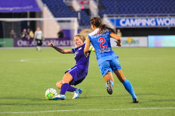 Orlando Pride, 16 Temmuz 2016 'da Orlando Florida' da Chicago Stars 'a ev sahipliği yaptı.. 