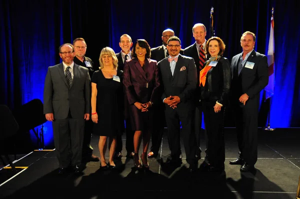 Florida Valisi Rick Scott 13 Ekim 2015 'te Orlando Florida' daki İnanç Sempozyumunda konuşma yapacak.. 