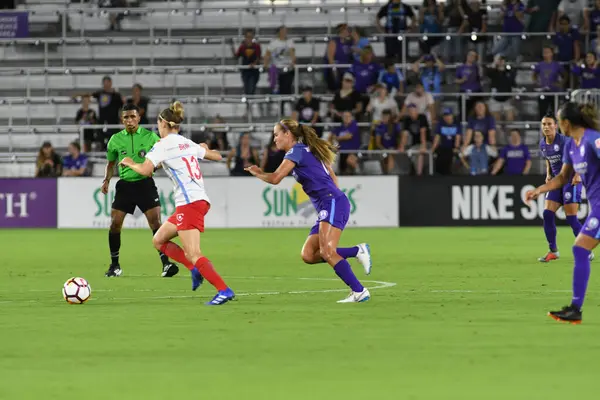 Orland Pride, 25 Ağustos 2018 'de Orlando Florida' daki Exploria Stadyumu 'nda Chicago Red Stars' a ev sahipliği yapıyor..  