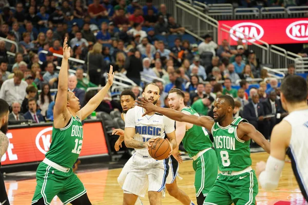 Orlando Magic, Boston Celtics 'i 24 Ocak 2020' de Orlando, Florida 'da Amway Center' da ağırladı. 