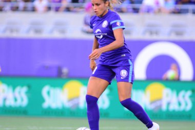 Orlando Pride sunucusu Houston Dash 23 Haziran 2016 'da Orlando Florida' daki Dünya Kampı Stadyumu 'nda..