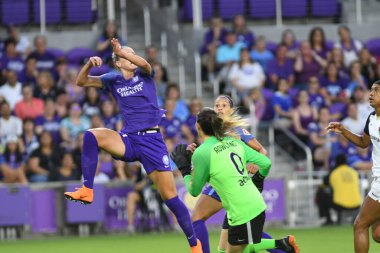 Orlando Pride, 23 Mayıs 2018 'de Orlando Florida' daki Exploria Stadyumu 'nda Kuzey Carolina Cesareti' ne ev sahipliği yapmaktadır..  