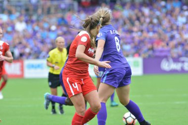 Orlando Pride 22 Nisan 2017 'de Orlando City Stadyumu' nda Washington Spirit 'e ev sahipliği yaptı..  