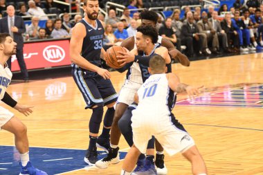 Orlando Magic 10 Ekim 2018 tarihinde Orlando Florda 'daki Amway Center' da Memphis Grizzilies 'e ev sahipliği yaptı..  