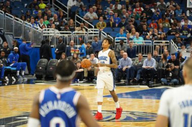 Orlando Magic 27 Aralık 2019 Cuma günü Orlando, Florida 'daki Amway Arena' da Philadelphia 76ers 'a ev sahipliği yapıyor..