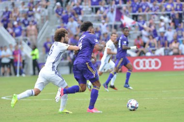 Orlando City 15 Nisan 2017 'de Florida, Orlando' daki Citrus Bowl 'da Los Angeles Galaksisine ev sahipliği yaptı..