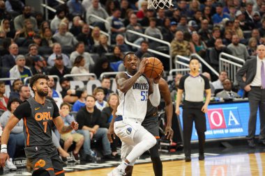 Orlando Magic, 21 Şubat 2020 Cuma günü Orlando Florida 'daki Amway Center' da Dallas Mavericks 'e ev sahipliği yapıyor..  