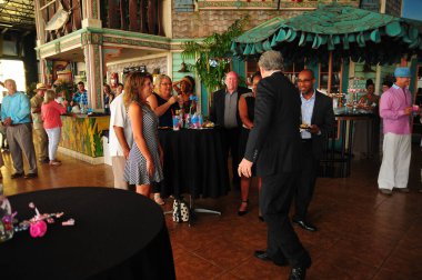 19 Eylül 2015 'te, Bebekler için Kahramanlar Sanford Florida' da bir bağış etkinliğine ev sahipliği yaptı..  