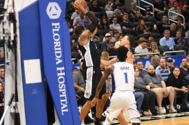 Orlando Magic, 19 Aralık 2018 tarihinde Orlando Florida 'daki Amway Center' da San Antonio Spurs 'a ev sahipliği yapmaktadır.. 
