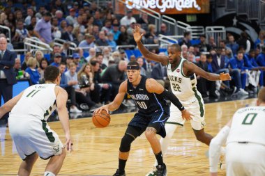 Orlando Magic, Orlando, Florida, ABD 'deki Amway Center' da Milwaukee Bucks 'a ev sahipliği yapıyor. 1 Kasım 2019.  