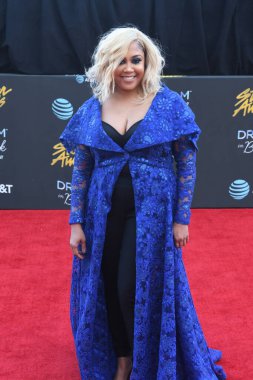 Kırmızı Halı Fotoğrafları 29 Mart 2019 Cumartesi günü Las Vegas 'taki Orleans Resort' ta düzenlenen 34. Yıldız Ödülleri sırasında çekildi.