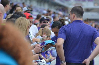 Orlando Pride 21 Temmuz 2018 'de Orlando Florida' daki Exploria Stadyumu 'nda Seattle Reign FC' ye ev sahipliği yapmaktadır. Fotoğraf: Marty Jean-Louis