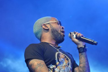 R & B Şarkıcıları Keith Sweat, Jagged Edge, Dru Hill ve Sisqo 15 Kasım 2014 'te Orlando Florida' daki CFE Arena 'da sahne aldılar..  