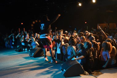 Crossover Kilisesi, 6 Ekim 2018 'de Tampa Florida' daki Crossover Kilisesi 'nde iki yıllık lezzet festivaline ev sahipliği yapıyor..  