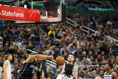 Orlando Magic 28 Şubat 2020 tarihinde Orlando Florida 'da Amway Center' da Minnesota Timberwolves 'a ev sahipliği yapar..  
