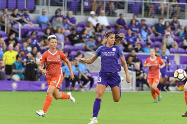 Orlando Pride 28 Haziran 2018 'de Orlando City Stadyumu' nda Houston Dash 'e ev sahipliği yaptı..  