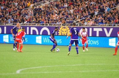 Orlando City SC, 8 Mayıs 2015 'te Florida' daki Kamp Dünyası Stadyumu 'nda Los Angeles Galaksisi' ne ev sahipliği yaptı..
