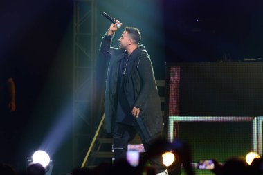 Baba Yankee ve Don Omar 7 Ağustos 2016 'da Orlando Florida' daki Amway Center 'da konser verdiler..  