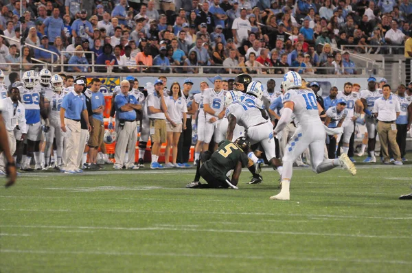 Carolina Del Norte Enfrenta Baylor Durante Russell Athletic Bowl Camping —  Fotos de Stock