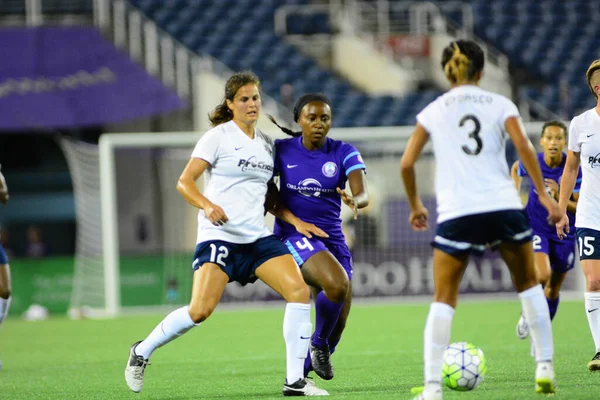 Orlando Pride 26 Ağustos 2016 'da Orlando Florida' daki Camp World Stadyumu 'nda Washington Spirit' e ev sahipliği yaptı..  