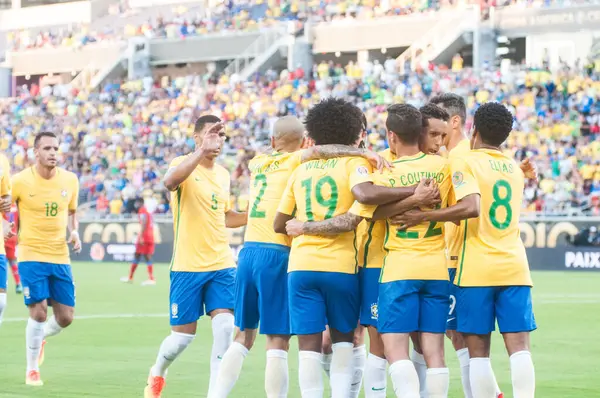 Brezilya, 8 Haziran 2016 tarihinde Orlando Florida 'daki Copa America Centenario' da Haiti ile karşılaştı.. 