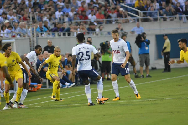 Paris Saint-Germain, Tottenham Hotspur 'a karşı 22 Temmuz 2017' de Orlando Florida 'daki Citrus Bowl' da.  
