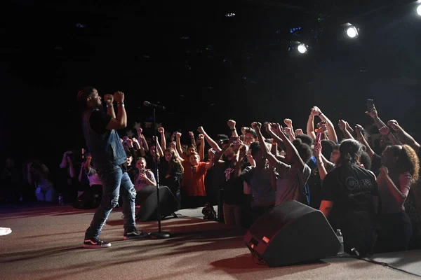 Crossover Kilisesi, 6 Ekim 2018 'de Tampa Florida' daki Crossover Kilisesi 'nde iki yıllık lezzet festivaline ev sahipliği yapıyor..  