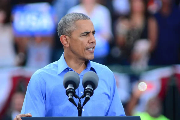 Presidente Barack Obama Habla Mitin Campaña Estadio Heritage Park Osceola — Foto de Stock