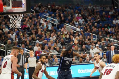 Orlando Magic 1 Şubat 2020 tarihinde Orlando Florida 'daki Amway Center' da Miami Heat 'e ev sahipliği yaptı.. 