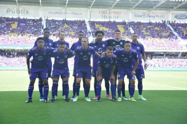 Orlando City 29 Nisan 2017 'de Orlando, Florida' daki Orlando City Stadyumu 'nda Colorado Rapids' e ev sahipliği yaptı.) 