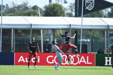 Toronto FC, 13 Temmuz 2020 tarihinde Orlando Florida 'da düzenlenen ESPN Wild World of Sports' ta düzenlenen MLS Back Tournament sırasında D.C. United ile karşı karşıya geldi.