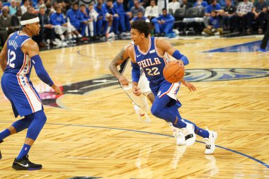Orlando Magic 13 Ekim 2019 'da Florida, Orlando' daki Amway Center 'da Philadelphia 76ers' a ev sahipliği yaptı..  