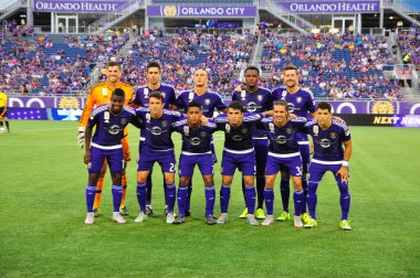 Orlando City SC sunucusu Sporting Kansas City Orlando Florida 'daki Dünya Kampı Stadyumu' nda 13 Eylül 2015 'te.