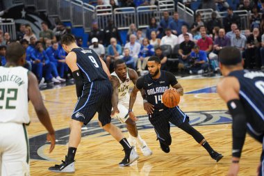 Orlando Magic, Orlando, Florida, ABD 'deki Amway Center' da Milwaukee Bucks 'a ev sahipliği yapıyor. 1 Kasım 2019.  