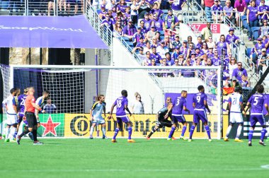 Orlando City SC, 6 Mart 2016 tarihinde Orlando Florida 'daki Citrus Bowl' da Real Salt Lake 'e ev sahipliği yaptı..
