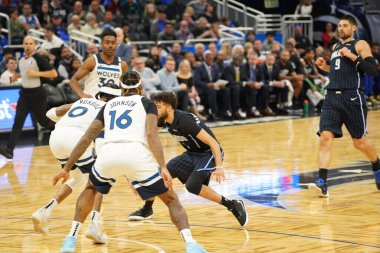 Orlando Magic 28 Şubat 2020 tarihinde Orlando Florida 'da Amway Center' da Minnesota Timberwolves 'a ev sahipliği yapar..  