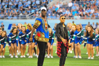 Kuzey Carolina 29 Aralık 2015 tarihinde Orlando Florida 'daki Kamp Dünya Stadyumu' nda oynanan Russell Atletizm Kupası 'nda Baylor ile karşılaşacak..