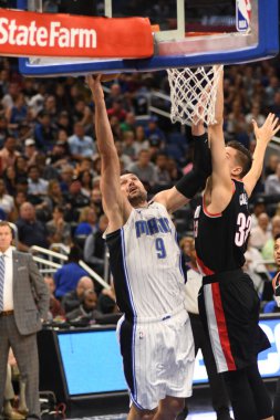 Orlando Magic 25 Ekim 2018 'de Orlando Florida' daki Amway Center 'da Portland Trail Blazers' ı sunar.. 