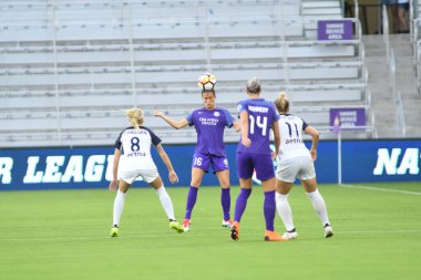 Orlando Pride, 23 Mayıs 2018 'de Orlando Florida' daki Exploria Stadyumu 'nda Kuzey Carolina Cesareti' ne ev sahipliği yapmaktadır..  