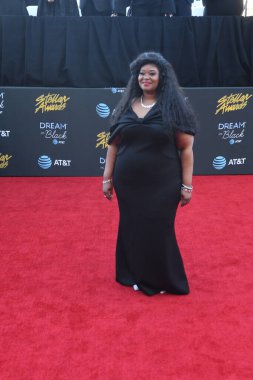 Kırmızı Halı Fotoğrafları 29 Mart 2019 Cumartesi günü Las Vegas 'taki Orleans Resort' ta düzenlenen 34. Yıldız Ödülleri sırasında çekildi.