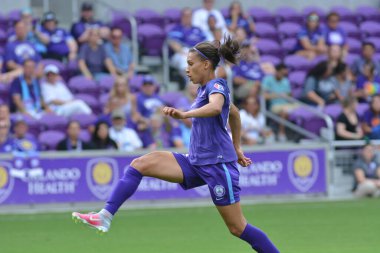 Orlando Pride 22 Nisan 2017 'de Orlando City Stadyumu' nda Washington Spirit 'e ev sahipliği yaptı.. 