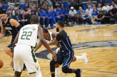 Orlando Magic, Orlando, Florida, ABD 'deki Amway Center' da Milwaukee Bucks 'a ev sahipliği yapıyor. 1 Kasım 2019.  